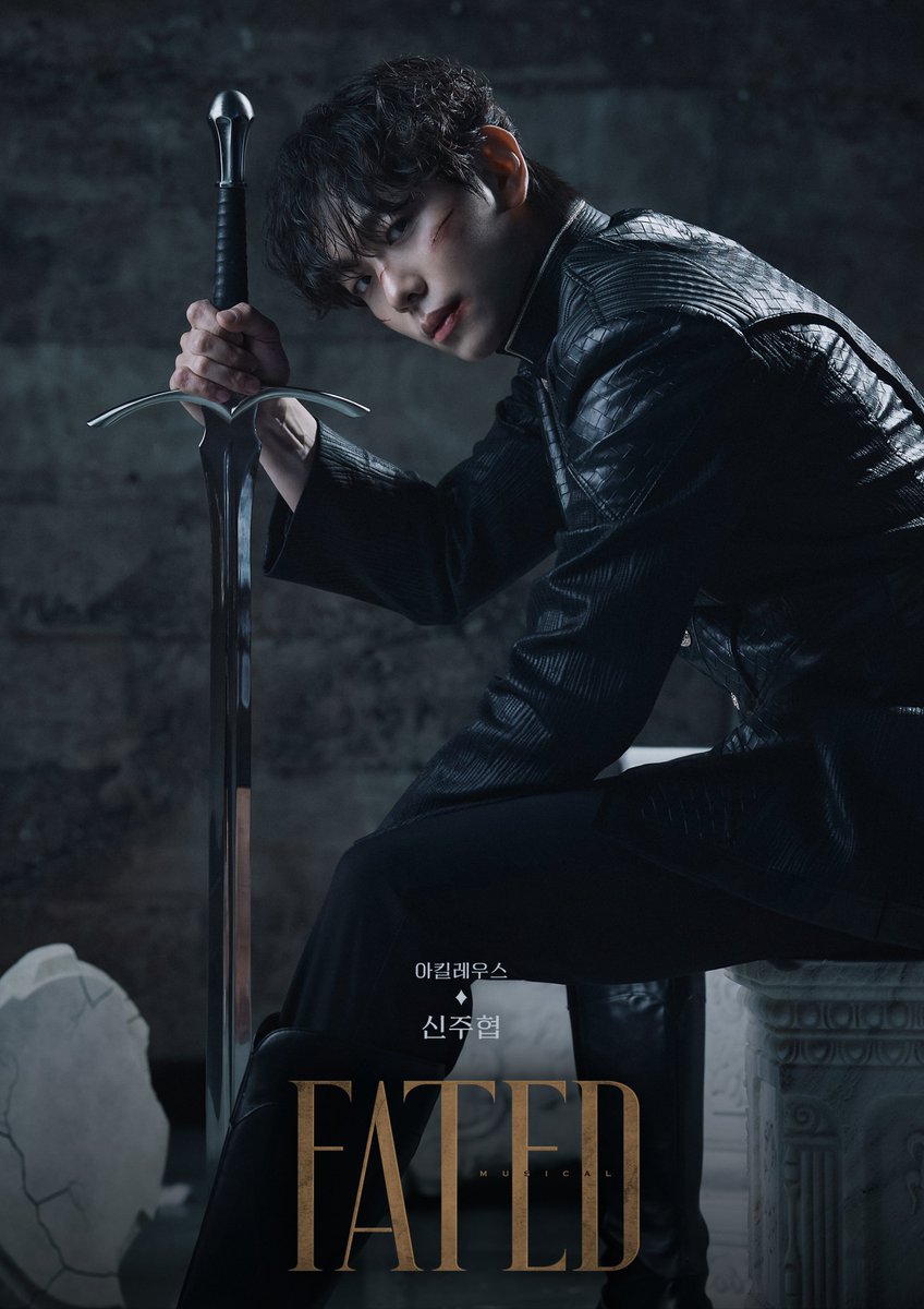Knowerscompany's tweet photo. #뮤지컬 #페이티드 #FATED 

| CONCEPT PROFILE |

불멸의 명예를 얻는 대신 죽음을 맞이하게 될 반인반신의 영웅
⚔️ 아킬레우스 #신주협 

_
2026.11.03 - 2027.01.24
링크아트센터드림 드림2관 https://t.co/scJKegWJEB