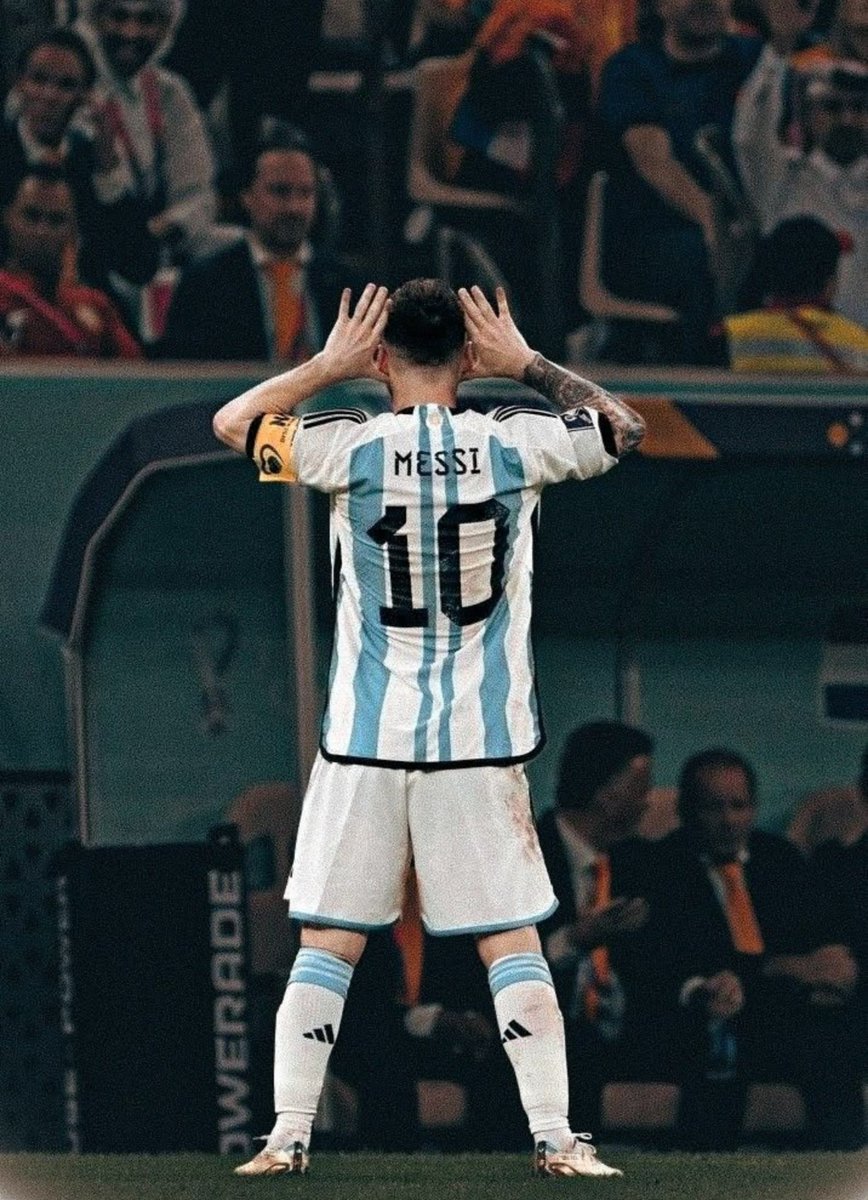 amxfiles's tweet photo. Te voy a amar toda la vida, Leo <3 https://t.co/5O9BTvTETQ
