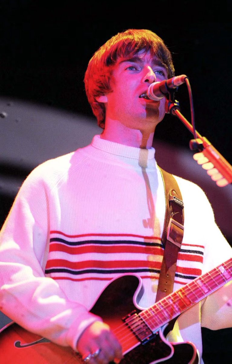SUPERSOURSNL's tweet photo. noel and his striped sweaters https://t.co/xg6dsMaD6C
