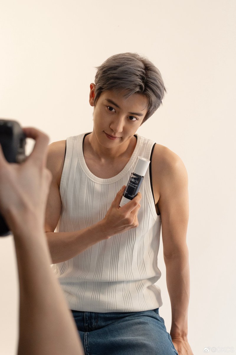 knockknock0408's tweet photo. CHANYEOL - OKCS weibo https://t.co/xGr3295OIg