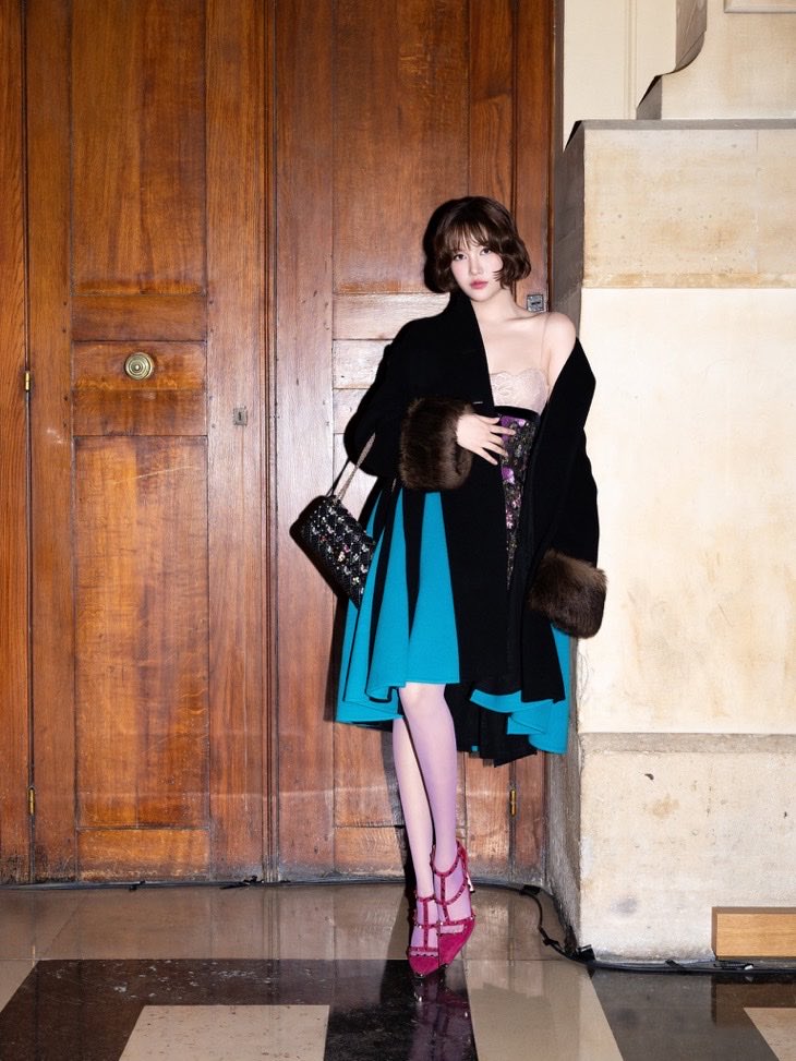 Y46839Yuli's tweet photo. Mi estabilidad emocional viendo esto:   📉

#ValentinoSS27xFreen
#ValentinoAntibiblioteca
#ValentinoGaravani
#srchafreen
#PFW https://t.co/ksed3cvt0i