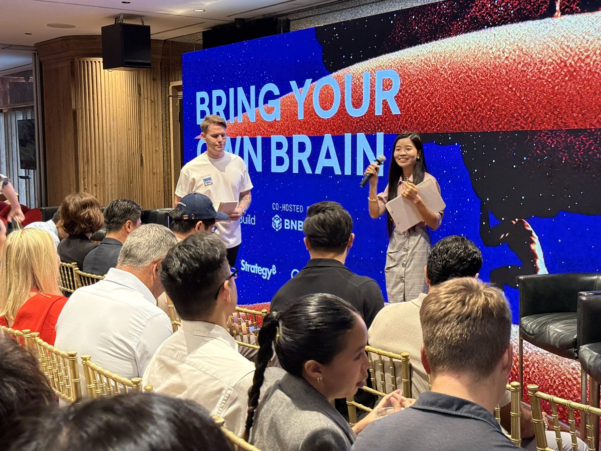 chatandbuild's tweet photo. WELCOME TO BRING YOUR OWN BRAIN!
@chatchat @livingbrain @OpenAI @Google @MicroStrategy @BNBCHAIN
#lifemaxxing https://t.co/ceGt3s0MGq