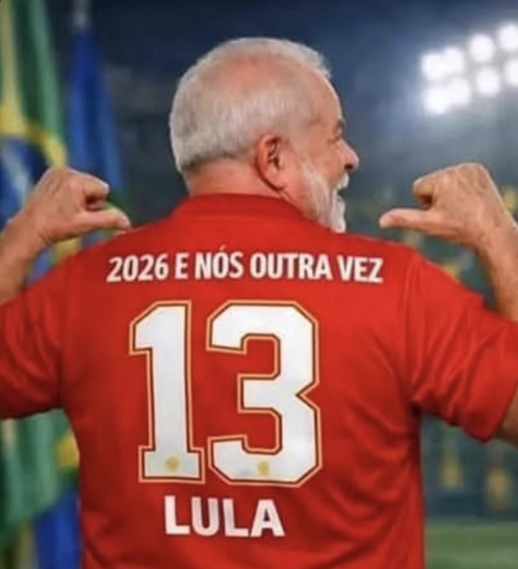 r_Candid0's tweet photo. @folha Lula reeleito! Vote 13⭐️🇧🇷❤️ https://t.co/SL5SUbpKCL