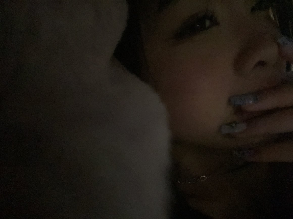 geekedkittyp's tweet photo. intro !! 

⟢ 18 | she/her | bratty | in need of dick ??

⟢ 5’3

⟢ dms open

⟢ vietnamese

⟢ always open to just chat, but im also into sexting ;3 

♡︎/⟳ to be mutuals!!! https://t.co/XFg6Wd4PyF