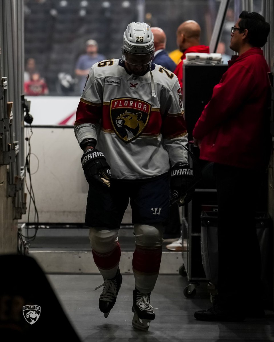 FlaPanthers's tweet photo. Tuesday night lights 🔦 https://t.co/upY4SVmMBg
