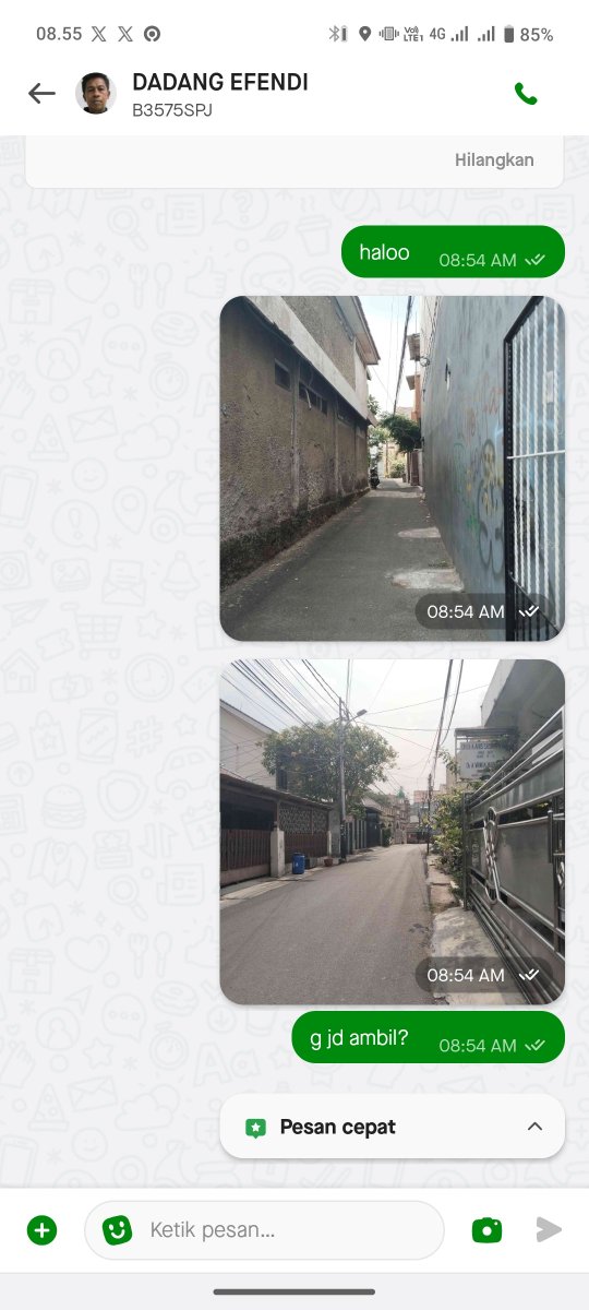 cikuspace's tweet photo. wdym 10 menit nungguin dia muter-muter ga bisa baca maps, pas udh di depan mata cancel trus muter balik wkwk https://t.co/QSCDWiZLfi