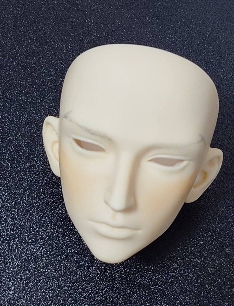 osopiwako's tweet photo. はやお、つい血色悪く描きがちだけど役職とか周りの反応的にある程度は健康的な色してるだろうな〜
と思いながらベースを塗る。 https://t.co/p20Sspmwkj