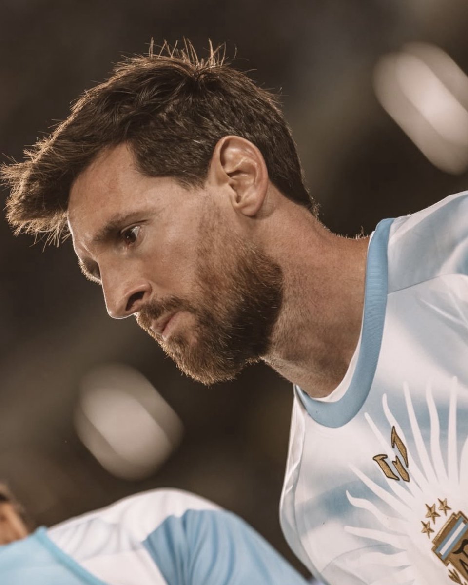 BocaJrsOficial's tweet photo. Gracias siempre, Capitán 🇦🇷 https://t.co/XCplgk7GfQ
