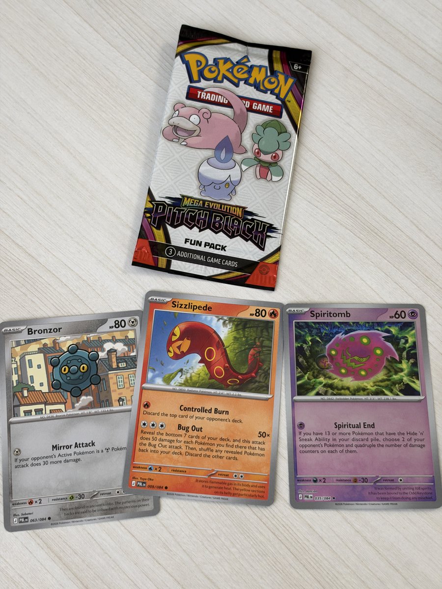 Watanabe_ETH's tweet photo. Finally got my pokemon 30th anniversary ETB with MSRP
#pokemontcg #tcg #pokemonㅤㅤㅤ https://t.co/IrKF2mdm99