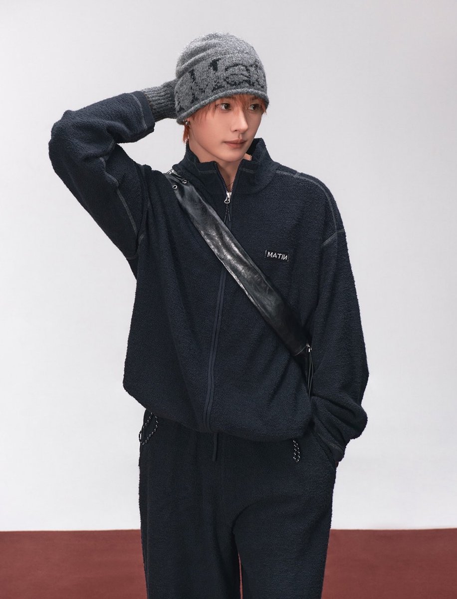 leeknowarchive's tweet photo. LEE KNOW FOR MATIN KIM 2nd DROP 🔥 https://t.co/jfj32SfEQv