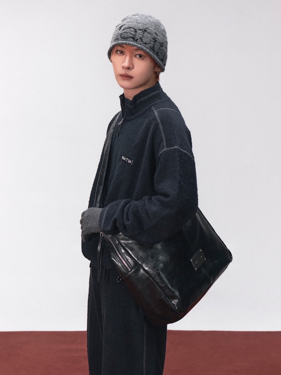 leeknowarchive's tweet photo. LEE KNOW FOR MATIN KIM 2nd DROP 🔥 https://t.co/jfj32SfEQv