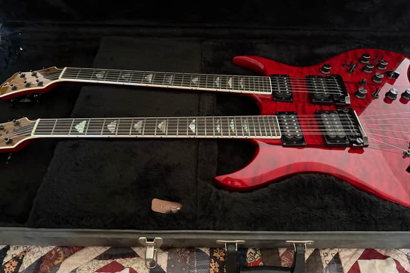 TheGuitarPit's tweet photo. 🎸 Unbranded rare USA Custom shop vintage B.C. Rich Bich Supreme Double neck 6/12 string - Transparent red - pristine
💰 $23,745 · Excellent Condition
🔗 Link in bio
#guitar #guitarporn #collector #reverb #bcrich #theguitarpit https://t.co/e8uziL39Hb