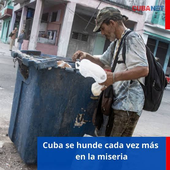 Dsklander's tweet photo. @ArielipilloPlus @TheLM10Timeline Ni tu papá te quiere imagínate nosotros....
Anda a comer basura cantante frustrado cubano resentido https://t.co/jtH1jDaWU0