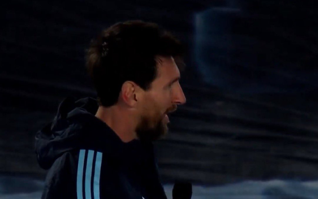 mikewaykicks's tweet photo. 🚨🗣️ 𝗡𝗘𝗪: Leo Messi: "I’m surely forgetting many things I would like to say, but this is a VERY DIFFICULT moment for me... I will MISS PLAYING HERE so much."

"I got the chance to play in many cities across Argentina, and I always received an INCREDIBLE amount of love." https://t.co/Lr3Qo9WDKW