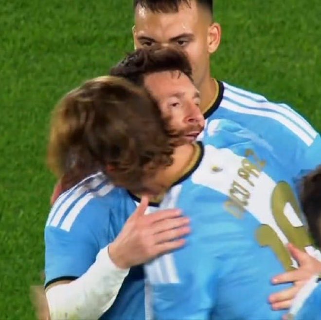 UTD_Seth001's tweet photo. 🚨Nico Paz on what Lionel Messi told him after scoring from his assist against Benin:

🗣️ Nico Paz: “When Leo got the ball, I started making the run. Honestly, I thought maybe he was going to find Lautaro, because that’s the kind of position where you expect him to look for the striker.

But then I saw him look up and the ball came straight to me.

In that moment, I wasn’t thinking about anything except one thing: make it count.

I took the ball and put it in the net.

When I saw it go in, I immediately turned around and ran towards Leo. I just wanted to hug him because the feeling of scoring from a pass like that is difficult to explain.

But when I reached him, he said something that I’ll probably remember for the rest of my career.

He looked at me and said, ‘Nico, one day this is going to be you.’

I asked, ‘What do you mean?’

He said, ‘One day you’ll be the one giving these assists to another kid. When that moment comes, don’t be afraid of the responsibility. Take it. Fight for Argentina and help the next generation.’

I told him, ‘Leo, but I can never do what you do.’

He looked at me and said, ‘You don’t need to do what I do.’

Then he said, ‘You just need to do what you can do. That’s all Argentina wants from you.’

That really stayed with me.

Because when someone like Messi tells you that, you listen.

He wasn’t telling me to become the next Lionel Messi. He was telling me to become the best Nico Paz I can be.

And maybe that’s the biggest thing I’ve learned from him.

You don’t honour someone like Leo by trying to copy him.

You honour him by taking the opportunity he gives you, accepting the responsibility and then creating your own story.

Today, he gave me an assist.

One day, I hope I can give an assist to another young player and tell him exactly what Leo told me.”