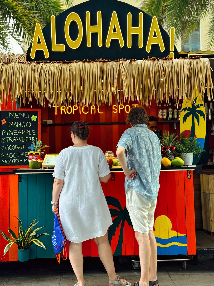 erdibgr's tweet photo. Check in at Alohaha, where every sip feels tropical. Chilled drinks, beautiful views, and a cozy vibe to complete your Nha Trang day. Thanks for sharing the moment with us. Who’s been to Alohaha? https://t.co/jme7S2nRpc