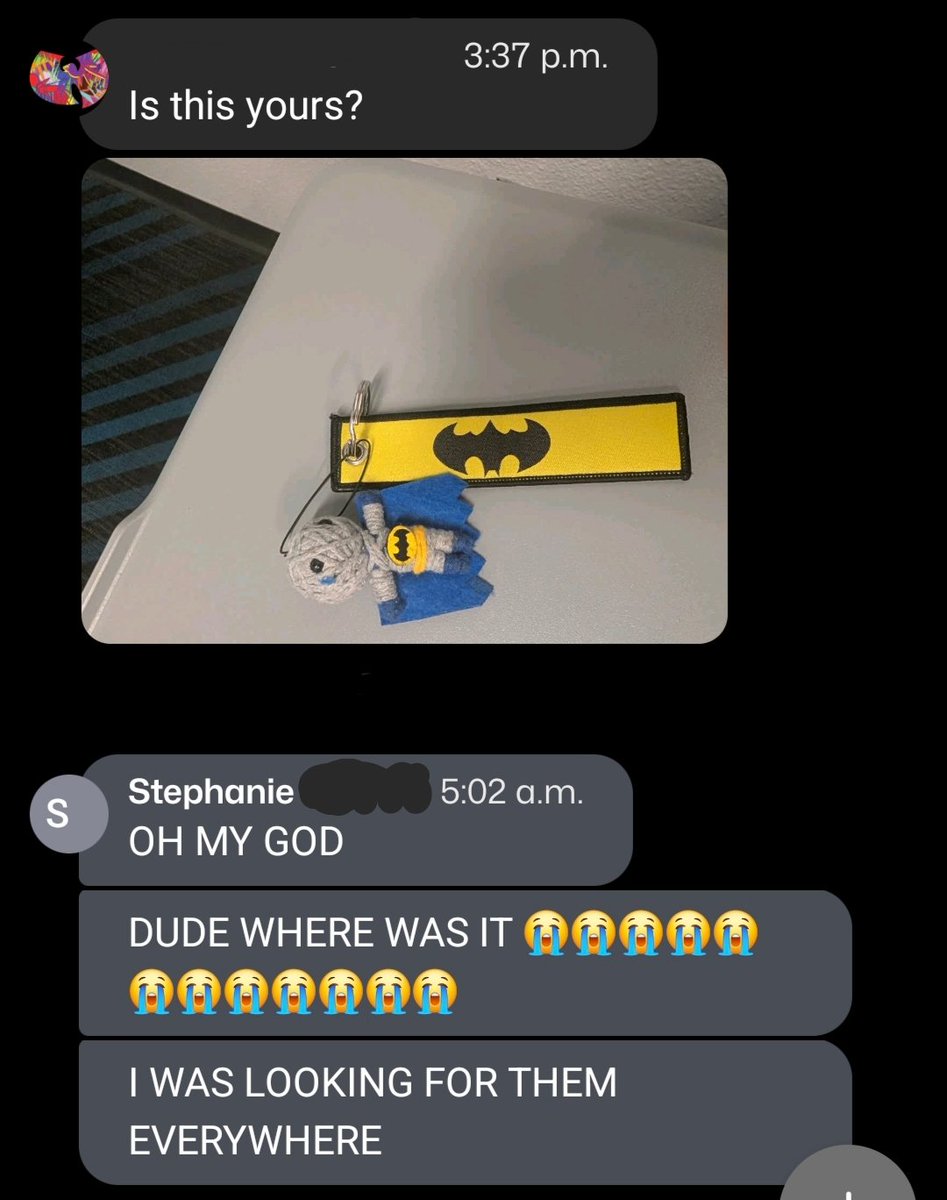 jshlerx's tweet photo. i lost some batman keychains the other day and i was crying when i noticed it, then my classmate (a middle aged man) texted me this so wholesome 😭🙏 https://t.co/HlgVYbT78n