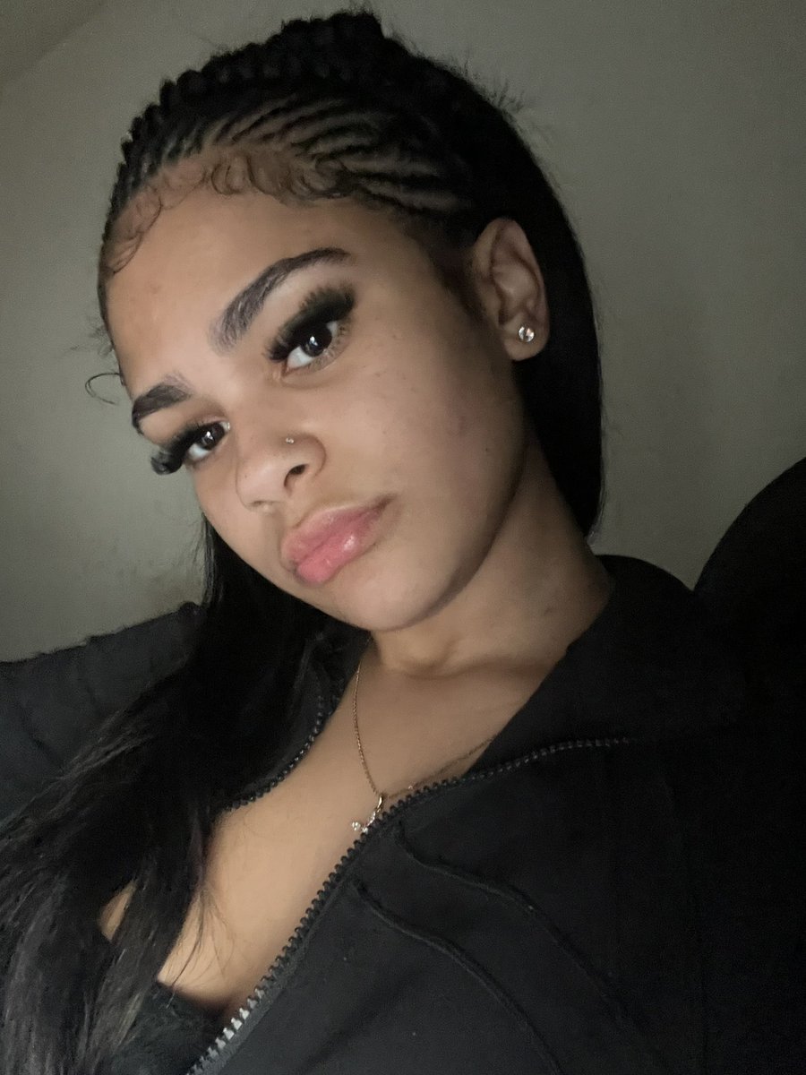 imsexyyso's tweet photo. I love this style on me😍 https://t.co/AMmX7OA20B