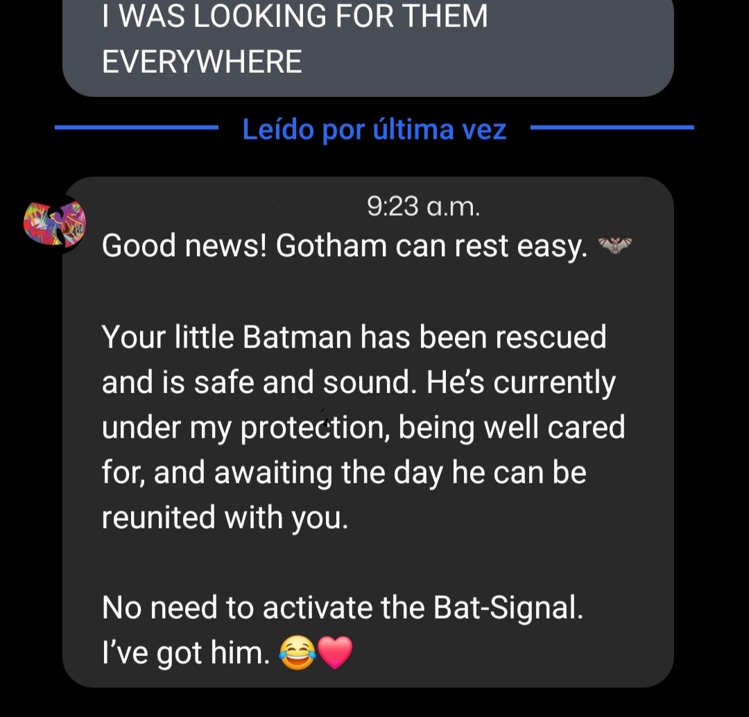 jshlerx's tweet photo. i lost some batman keychains the other day and i was crying when i noticed it, then my classmate (a middle aged man) texted me this so wholesome 😭🙏 https://t.co/HlgVYbT78n