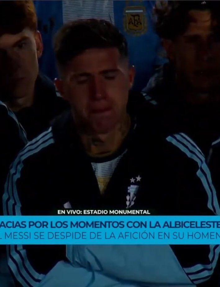 lulovesevery1's tweet photo. messi estos son los hijos q estás dejando huérfanos https://t.co/IeRvhm5fob