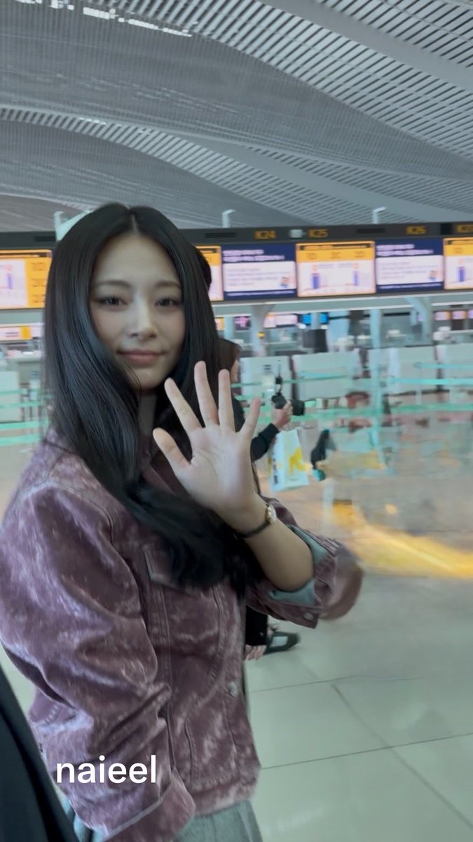 Naiee_TW's tweet photo. 20261007

누나 오늘너무예뻐용

#TWICE #트와이스 #TZUYU #쯔위 #子瑜 #ツウィ https://t.co/owWpdXijrQ