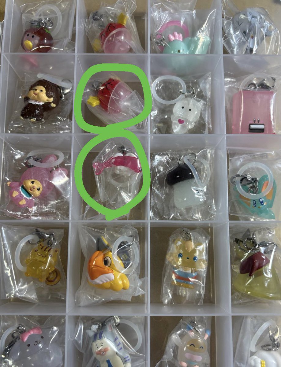 __zqxaa's tweet photo. @momo___nchu はじめまして。
こちら2点買取させて頂きたいのですが、可能でしょうか🙇🏻‍♀️ https://t.co/FvkLangyk0