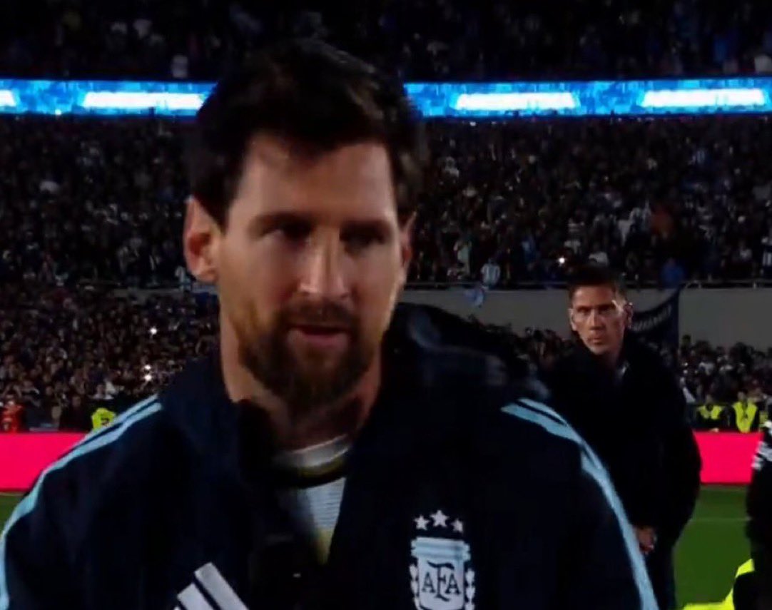 mikewaykicks's tweet photo. 🚨🗣️ 𝗡𝗘𝗪: Leo Messi: "Here in this stadium, I experienced one of the HAPPIEST days of my career, when we returned to Argentina to play our first match after winning the 2022 World Cup."

"What I experienced that day was one of the most BEAUTIFUL moments of my life... https://t.co/aDaqYYMZNa
