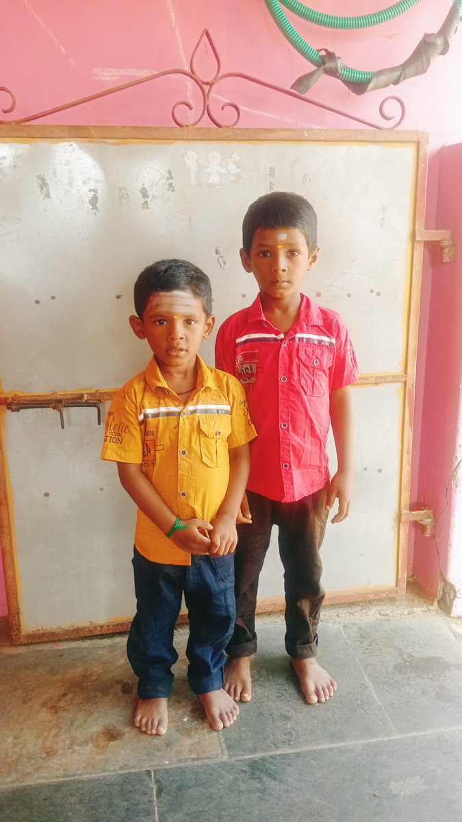 thinak_'s tweet photo. Scolded by alcoholic husband, woman kills two children and dies by suicide https://t.co/nqmDQyBjXY
