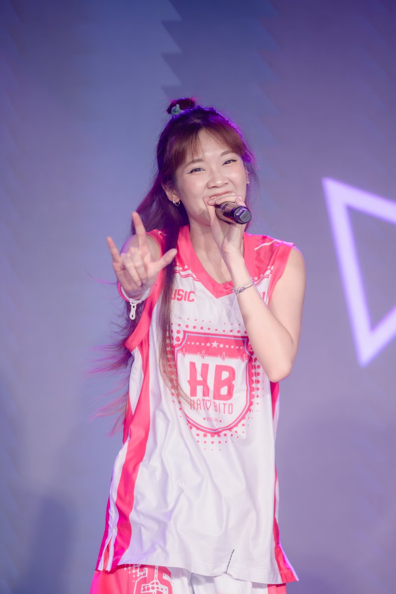 Offakim_home's tweet photo. (5)เก็บเพลงนี้ไว้ตรงที่เล็กๆ ในใจ
เก็บให้นานๆ อย่าให้จางลบเลือนไป
#MusicHatoBito
#HatoBito
#SPKGallery https://t.co/PT41jmuMOm