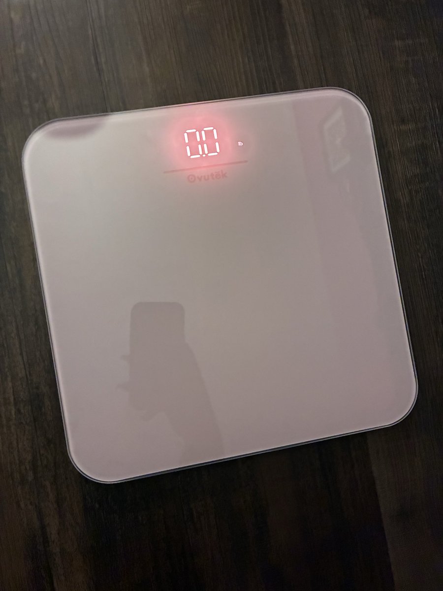 sugarncalz's tweet photo. New scale! It’s pinkkk 🩷 https://t.co/2zHzbgRVuu