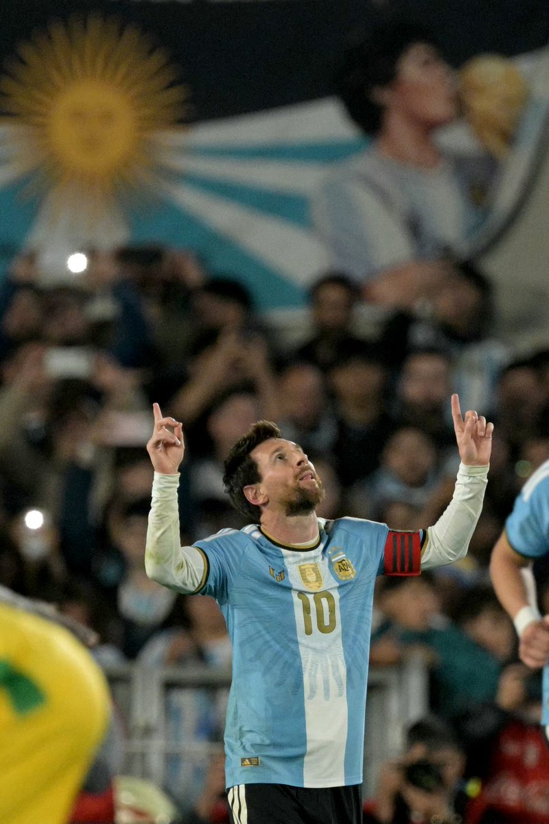 bocanet12's tweet photo. ♾️ Gracias para siempre, capitán. https://t.co/BeB9veHxUv