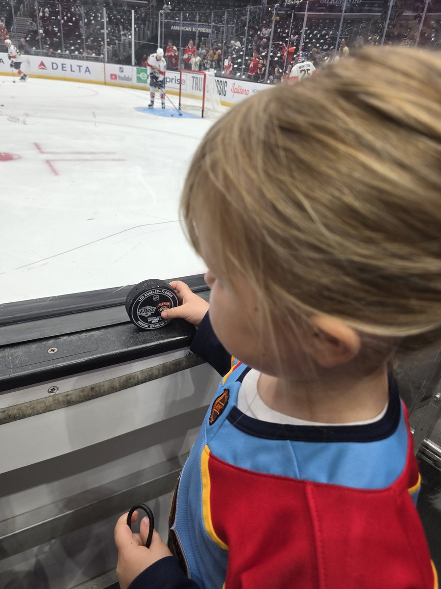 Mali_Bougie's tweet photo. @FlaPanthers Game 3 of 8 on Presley's Beat People up and win the 2027 Cup Pacific Division Tour https://t.co/3KD0V2KfRg