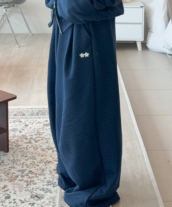 fuzzyscan's tweet photo. #팔로우 #RT #맘찍 
셋업으로 입으면 더 귀여운 
풀 도트 커브드 벌룬 팬츠
동서남북으로 봐도
카와이 포인트 항시 존재

https://t.co/0UyFP0hsWH https://t.co/H4K5pu22FZ
