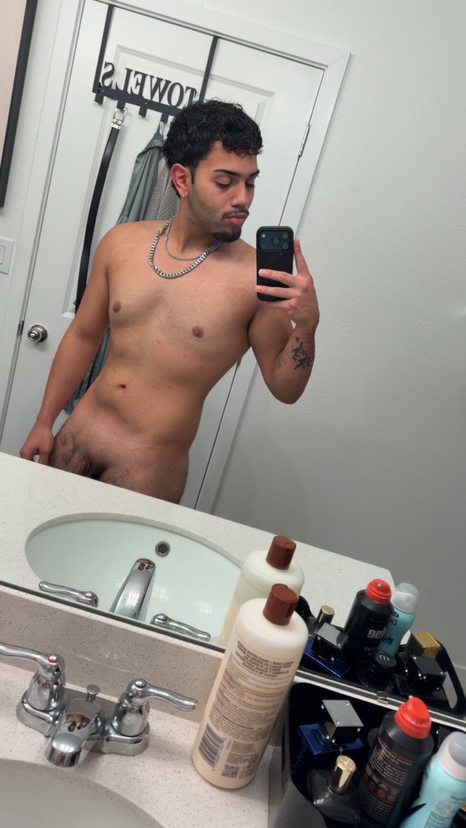 Nellypr05's tweet photo. Swipe left😁👌🏽 https://t.co/8nr6ew5GOa