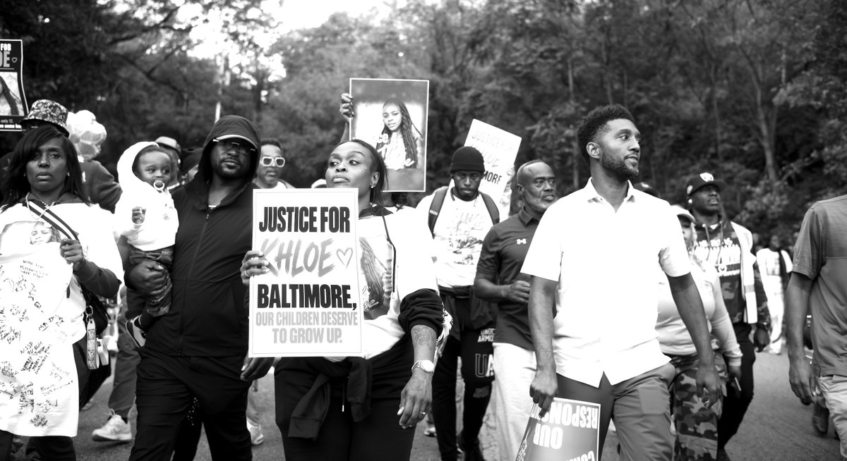afronews's tweet photo. A 23-year-old man has been charged after 12-year-old Khloe Ishway was killed in an Oct. 3 shooting at Leon Day Park, prompting calls for accountability and support for witnesses.
https://t.co/0K7CyCLRhx https://t.co/Tw8PBTSTU8