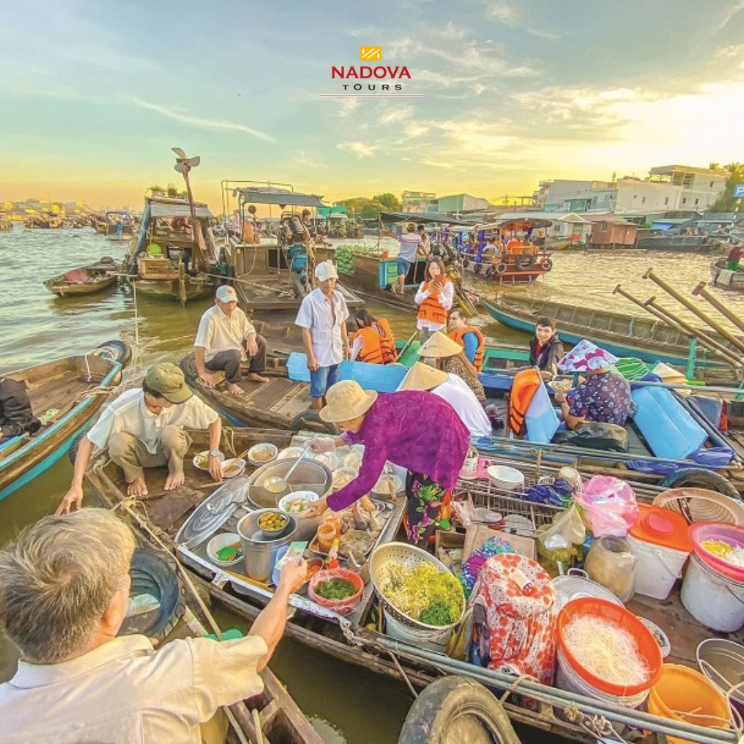 freiva's tweet photo. Mekong Delta, southern Vietnam’s lush water world, is a maze of rivers, canals, orchards, floating markets, and peaceful villages. Discover authentic rural life, stilt houses, and warm local hospitality beyond the cities. https://t.co/hgKBDKMuVK