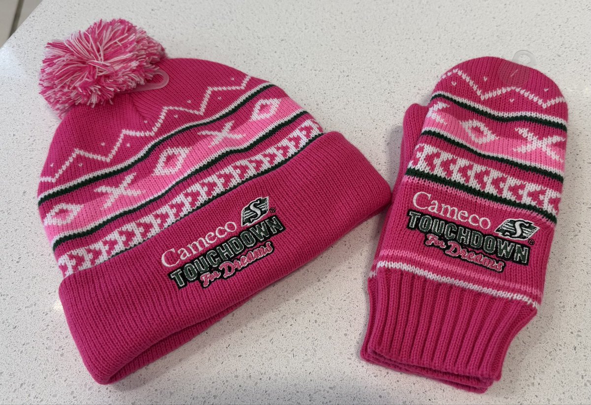 RiderCharm's tweet photo. FINALLY!!! 🩷🩷 Pink merch has landed in #TheRiderStore and online for Cameco #TDForDreams!!! 💕🏈 And YES… I’ll be needing ALL the pink gear!
Because #RiderNation looks DAMN good in pink!!! 💗#PinkGame #Cameco #TDForDreams #PinkIsTheColour https://t.co/q1qbKT8WBL