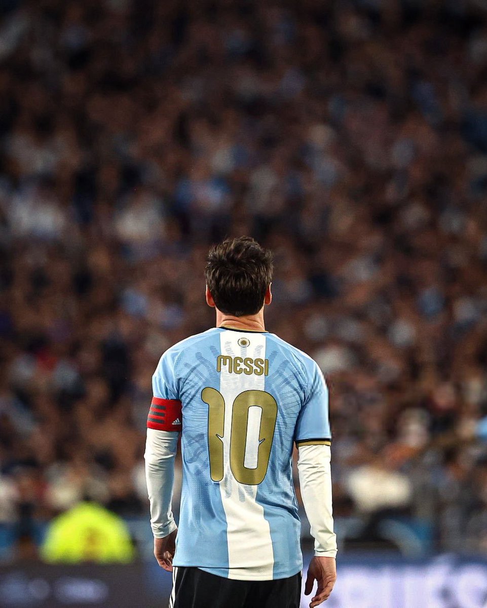 juan__aaa's tweet photo. fin de una era. 

gracias por ser el mejor jugador, una mejor persona y el mejor ejemplo. https://t.co/PQgwztX5NX