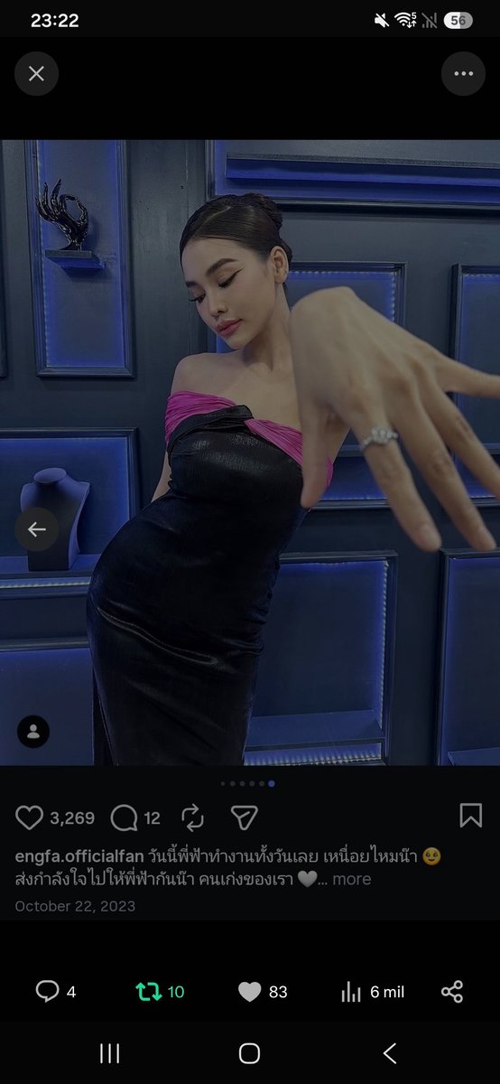 kaxzmc's tweet photo. A ring Engfa has been wearing since 2023. She first met Porpor 2024 at an award ceremony, so how could Porpor have given her the ring you idiots. Charlotte fans but all you do all day is post stupid theories about Engfa's life, and the idiots in the quotes/replies believing it https://t.co/CGe8QkG0Gk