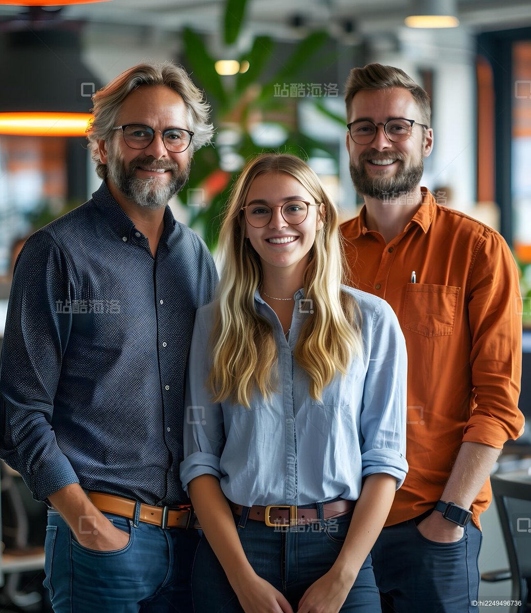 AlertKingjroa's tweet photo. "Just met with the wonderful 倬众尚 team—their fresh ideas are super inspiring!  #FreshCollab"， https://t.co/b7QEbDIGHj