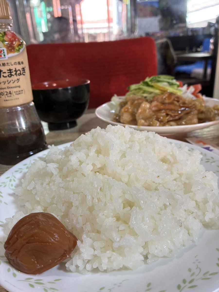 Wada_Dog's tweet photo. 推し喫茶店いつもドデカ盛りで嬉しい🍚 https://t.co/1RfWm6QVDr