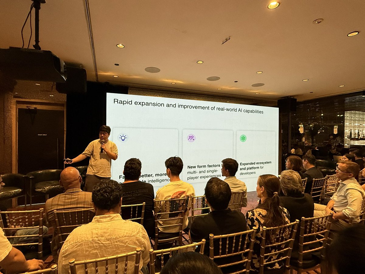 chatandbuild's tweet photo. @OpenAI takes the stage at Bring Your Own Brain.
Sun Weiran, Applied AI Engineer Lead at OpenAI shows the world the imporant presence of @livingbrain on @ChatGPT and Codex.
#BringYourOwnBrain #LivingBrain https://t.co/GKCMDzsf5j