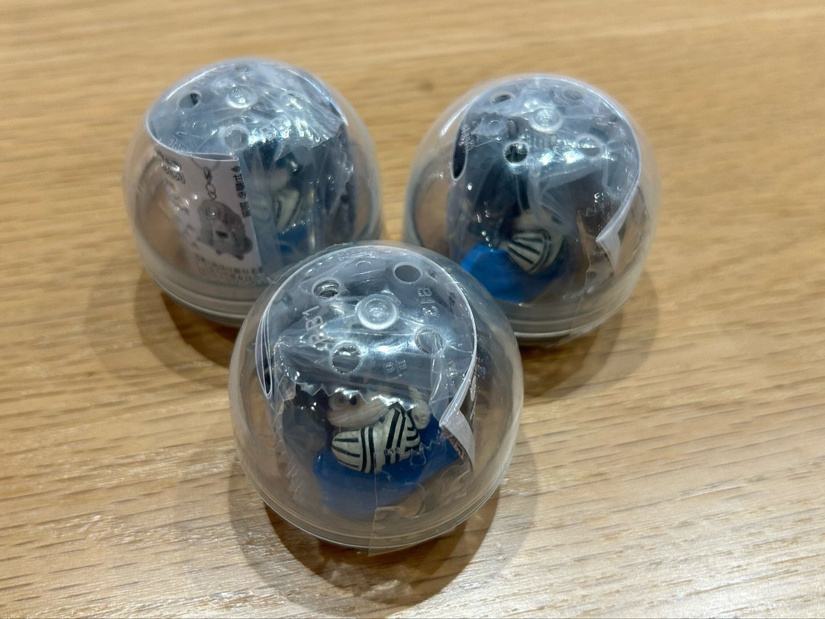 _pyon_nnmy's tweet photo. ばんちょうこう　鬼滅の刃
譲　伊黒小芭内
求　時透無一郎or定価＋送料手数料
ヤフフリ経由希望です☺️

#めじるしアクセサリー交換 
#めじるしアクセサリー譲渡 https://t.co/HL52pt5nye