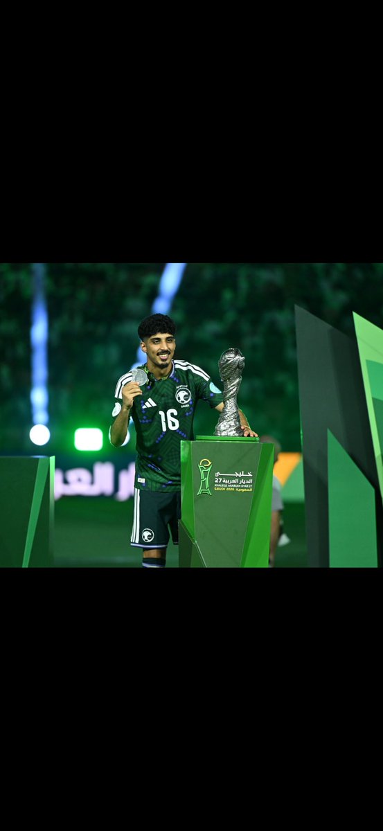 zeyad_j30's tweet photo. الحمدلله حتى يبلغ الحمد منتهاه..

أبارك لحكومتنا الرشيدة، وللشعب السعودي، ولجمهورنا العظيم هذا الإنجاز 🇸🇦🏆

أنتم السند والدافع بعد الله، وفرحتكم هي أجمل شيء ممكن نشوفه بعد كل التعب.. هذا الكأس لكم، وهذا الإنجاز نهديه لكل سعودي.

الحمدلله، والقادم بإذن الله أجمل وأكبر 🇸🇦💚 https://t.co/n1oGPF7aLw