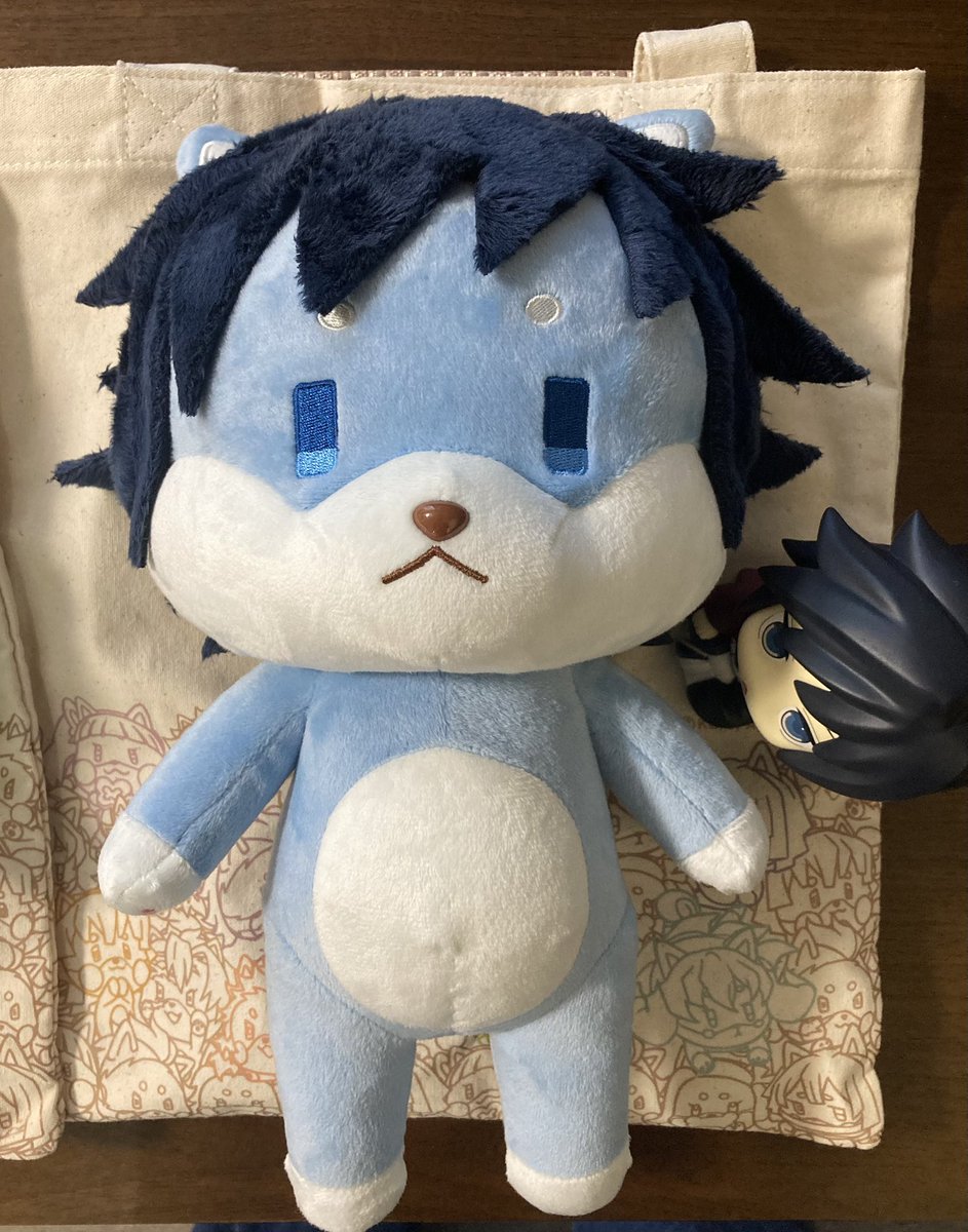 HimHut910's tweet photo. 今更だけど、頑張ったご褒美にやっと開封した！買ってよかった🐶かわいい😍癒される…🍀 https://t.co/XUL4orM8B8