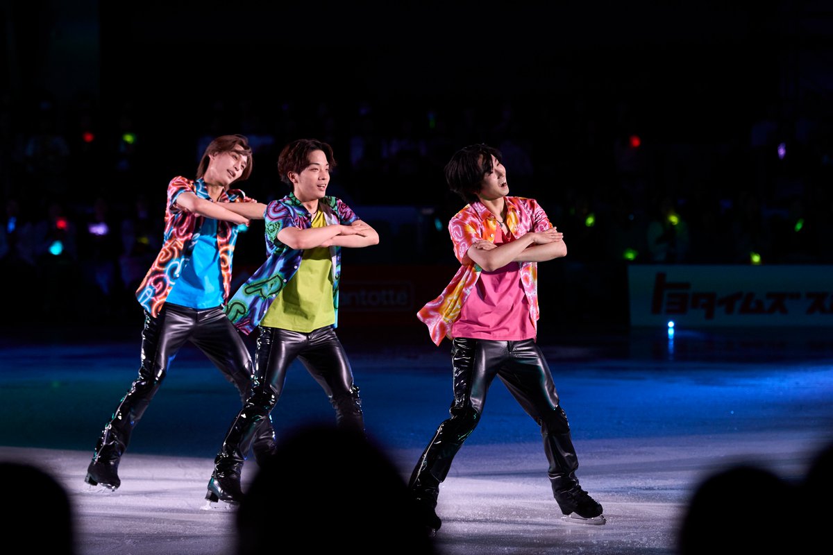 IceBrave_shoma's tweet photo. 〖 Photo memories📷𖥔. 〗
📍Ice Brave -A TURNING SEASON-
🎧Tape Five《Bad Boy Good Man》
  
#アイスブレイブ #宇野昌磨 https://t.co/dYPZkU8C4t