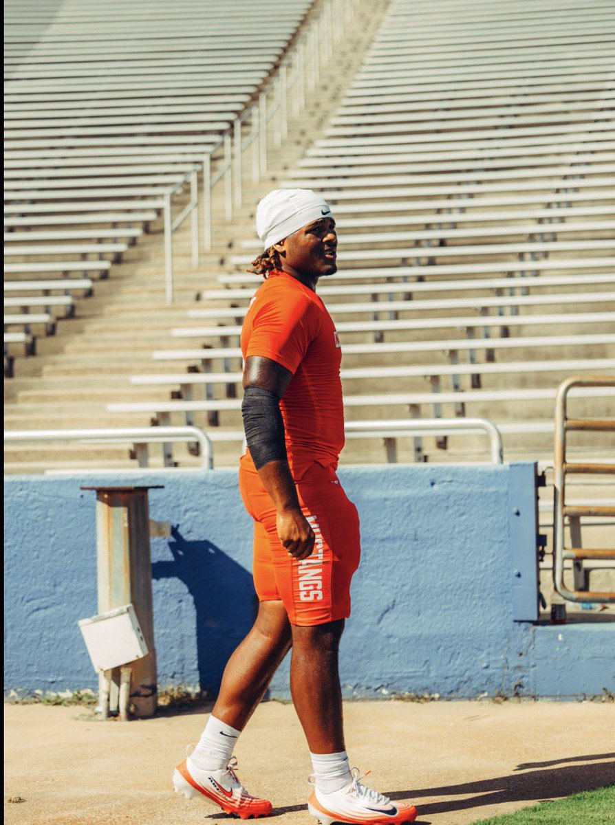 thaREALL_kj's tweet photo. Six games. 70 tackles. Then, in one moment, everything changed. My season has come to an end after suffering a torn ACL and lateral MCL. This isn’t the ending I wrote for myself, but sometimes the hardest chapters create the strongest stories.I gave everything I had to this season, and I’m proud of what I accomplished. Now the game is asking me to fight a different fight one that requires patience, discipline, and faith.
The field may have been taken from me for now, but my hunger hasn’t gone anywhere.
This is not the end.
This is not a setback that defines me.This is the beginning of my comeback.70 tackles in 6 games.Remember that.
Because when I return, I’ll have even more to prove. 
@coachgcross @CoachTDunson @CoachFlo5 @RecruitEastside 
@dasean_jr1 
@CoachJosephNSSH 
#RoadToRecovery #TrustTheProcess