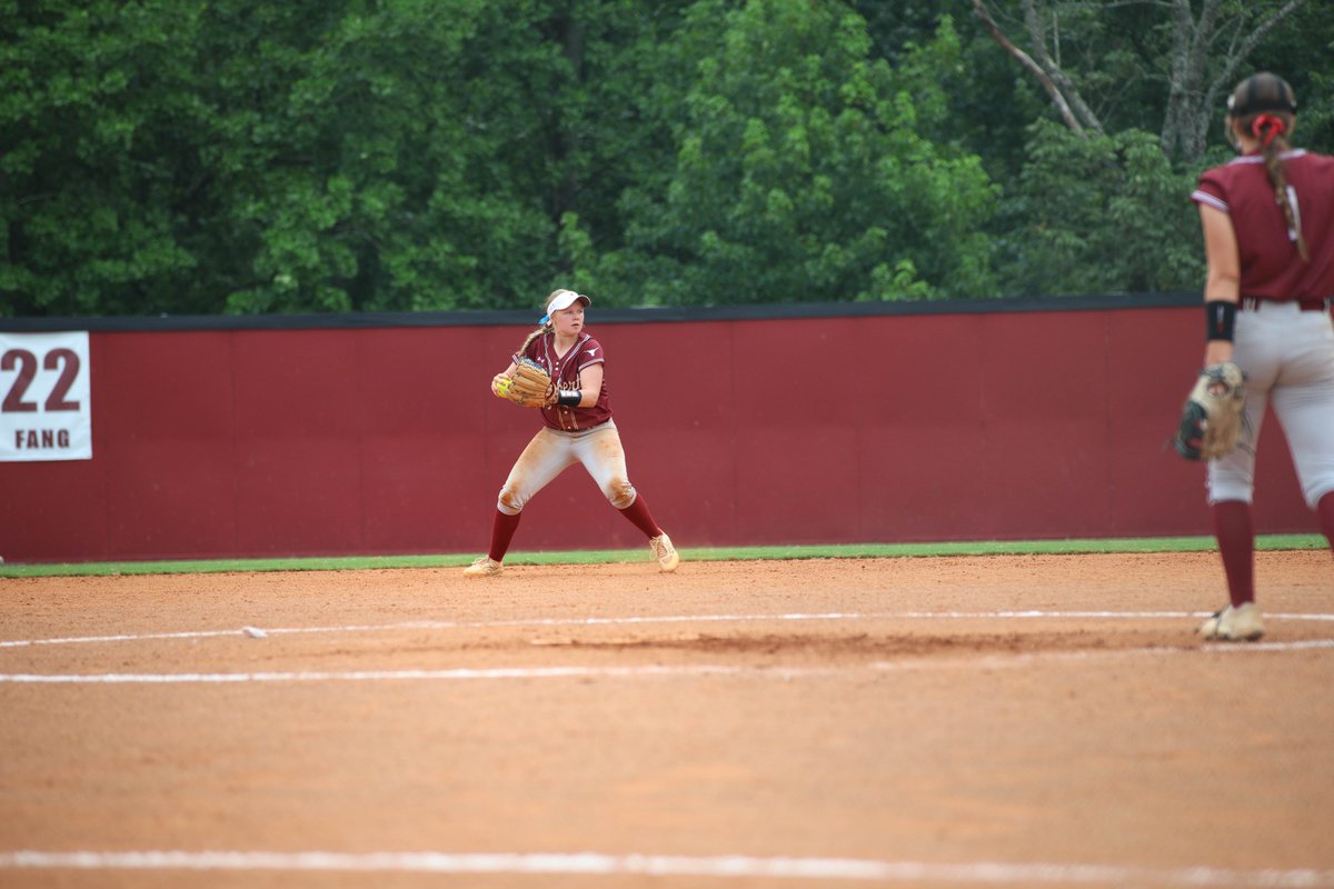 SophieHill2029's tweet photo. What a way to finish the regular season @LambertSftBall  💙🥎

Over the last two games, we picked up wins over Parkview (11-3) and Peachtree Ridge (6-4).

I was able to go 2-for-2 against Parkview with a double, a walk, and 3 runs scored, then led off Senior Night with a stand-up double to the wall.

A pitch later, standing on third on a passed ball and scored the first run of the game with a headfirst slide at the plate. Safe 😅🥎 Dirty again! 

But last night was really about our seniors ❤️

All five seniors started and each of them made an impact in a huge win. They've helped build the culture of this program and it was so much fun celebrating them after the game.

Regular season ✅

Now it's time for State.

First round at The Horn next week. Let's go 🤘💙🥎

#HookEm #HornsUp #StatePlayoffs
#ClassOf2029 #SoftballRecruiting
@FuryPremier2028 #FaithFirst #PlayForHisGlory
@DerrickRich11 @ForsythSports @LeeUSoftball
@SUHawksSoftball @TroyTrojansSB
@SamfordSB @LipscombSB @MCSBAngels
@ChowanSoftball @LibertySB @MUMonarchsSB
@cnsball @LaGrangeCollSB @eulionssoftball
@TMUBears @SaintLeoSB @SEUFireSoftball
@WU_RoyalsSB @MajorSwings
