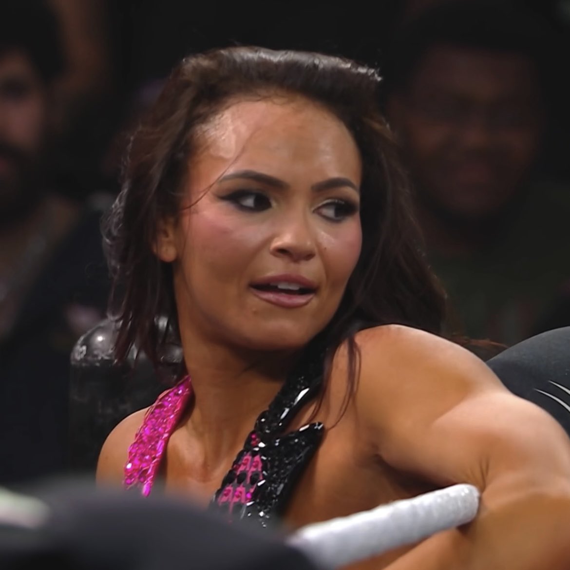 womenstitless's tweet photo. kiana james got two eliminations &amp; made it to the final four, this battle royal showed she’s too talented to not be featured on tv https://t.co/6TJR8EfpWG