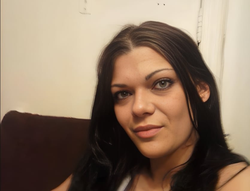 simply0o's tweet photo. Nicole Fusaro was filmed being strangled with a zip tie and has been named a victim of R.C Hörsch.
She went missing in July of 2018.

https://t.co/BqB7UYUYKh https://t.co/GXsGCpIWyI